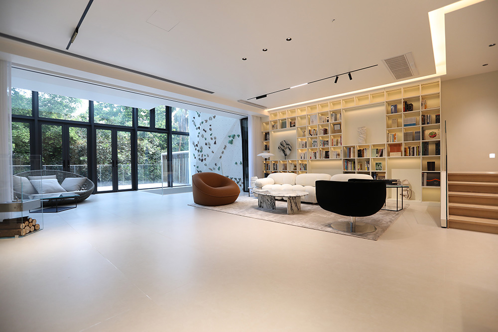 ECO-Friendly Friendly ဇိမ်ခံပစ္စည်းများ - Wang Shi's Carbon Shenbhen Mansion အတွက်အံဝင်ခွင်ကျစွာအလူမီနီယံဖြေရှင်းချက်